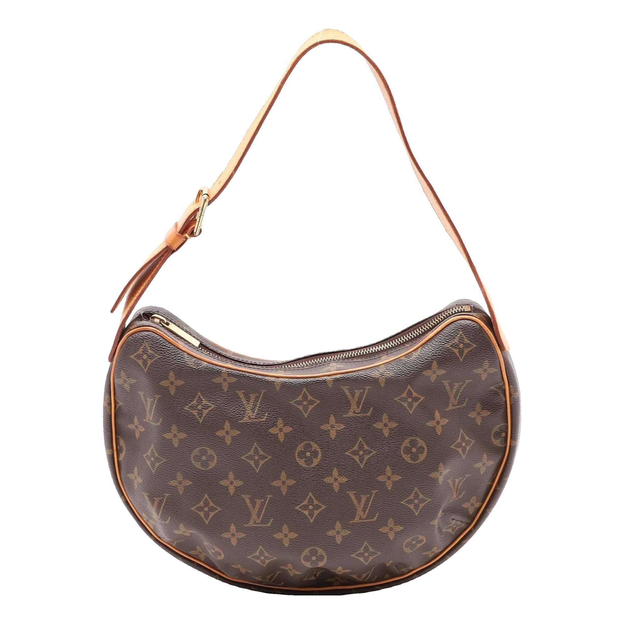 Croissant leather handbag