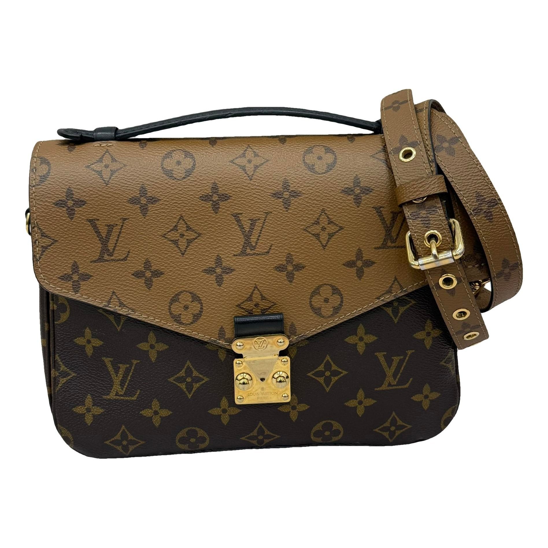 Metis leather handbag