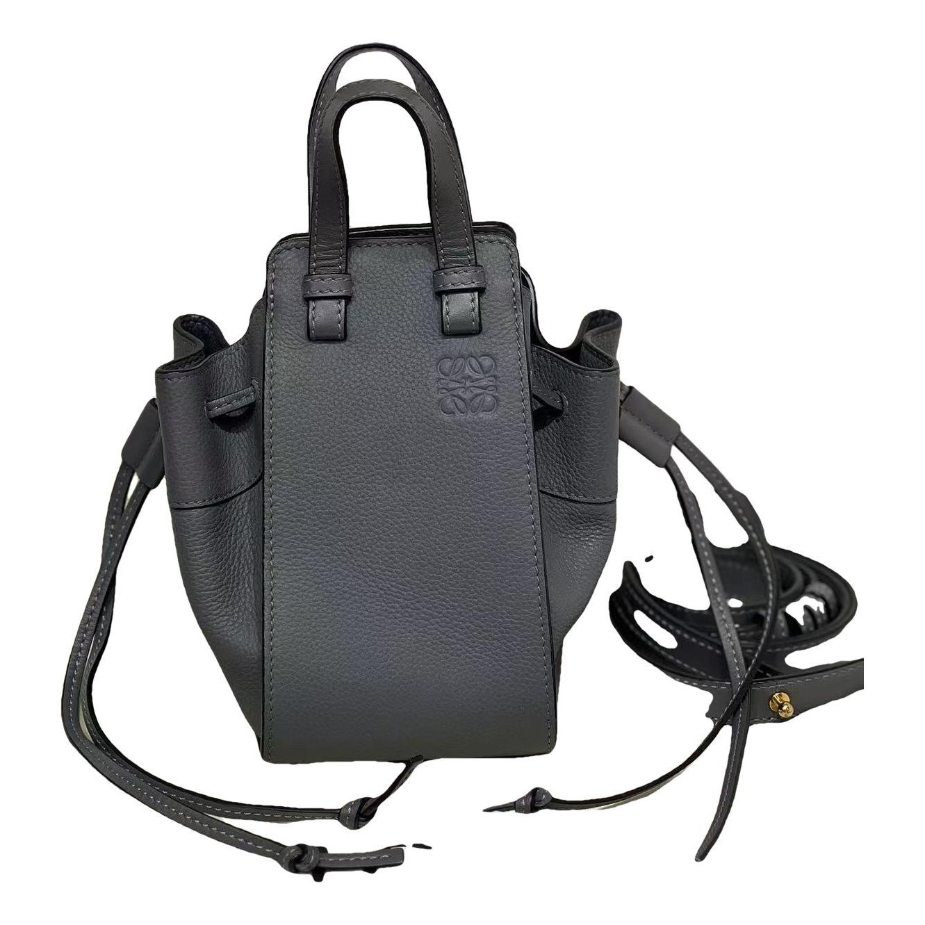Hammock leather handbag