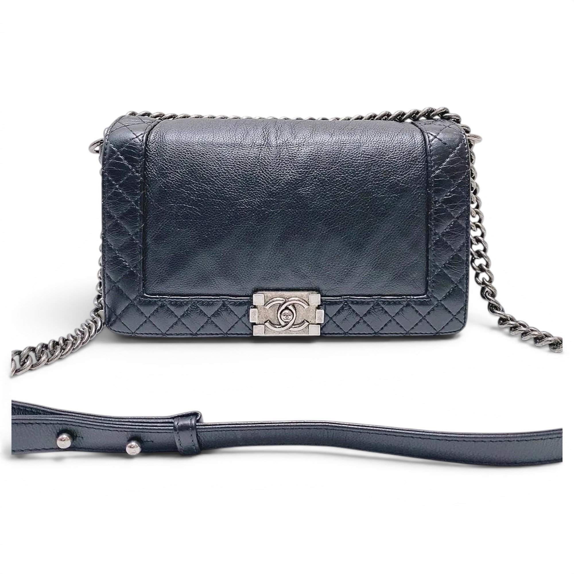Leather handbag