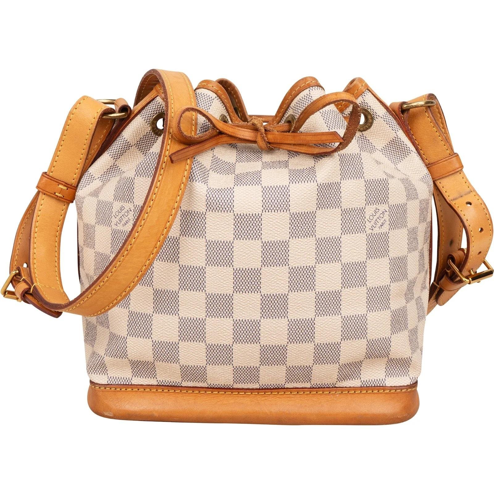 Noé leather crossbody bag