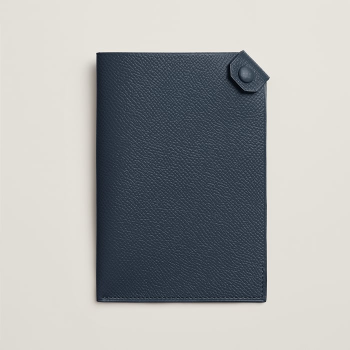 Bleu Océan Tarmac Passport Holder