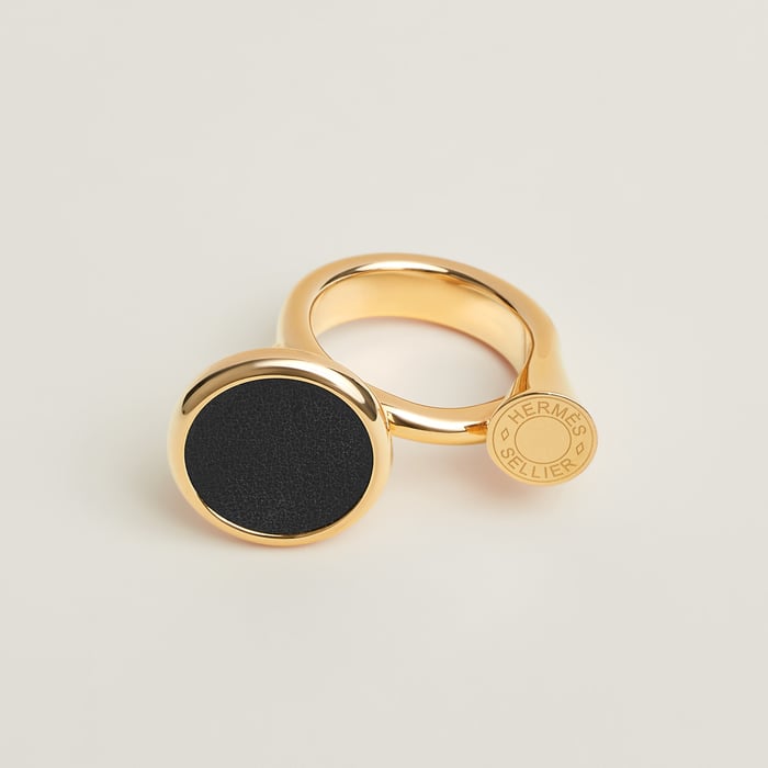 Noir Cor Ring