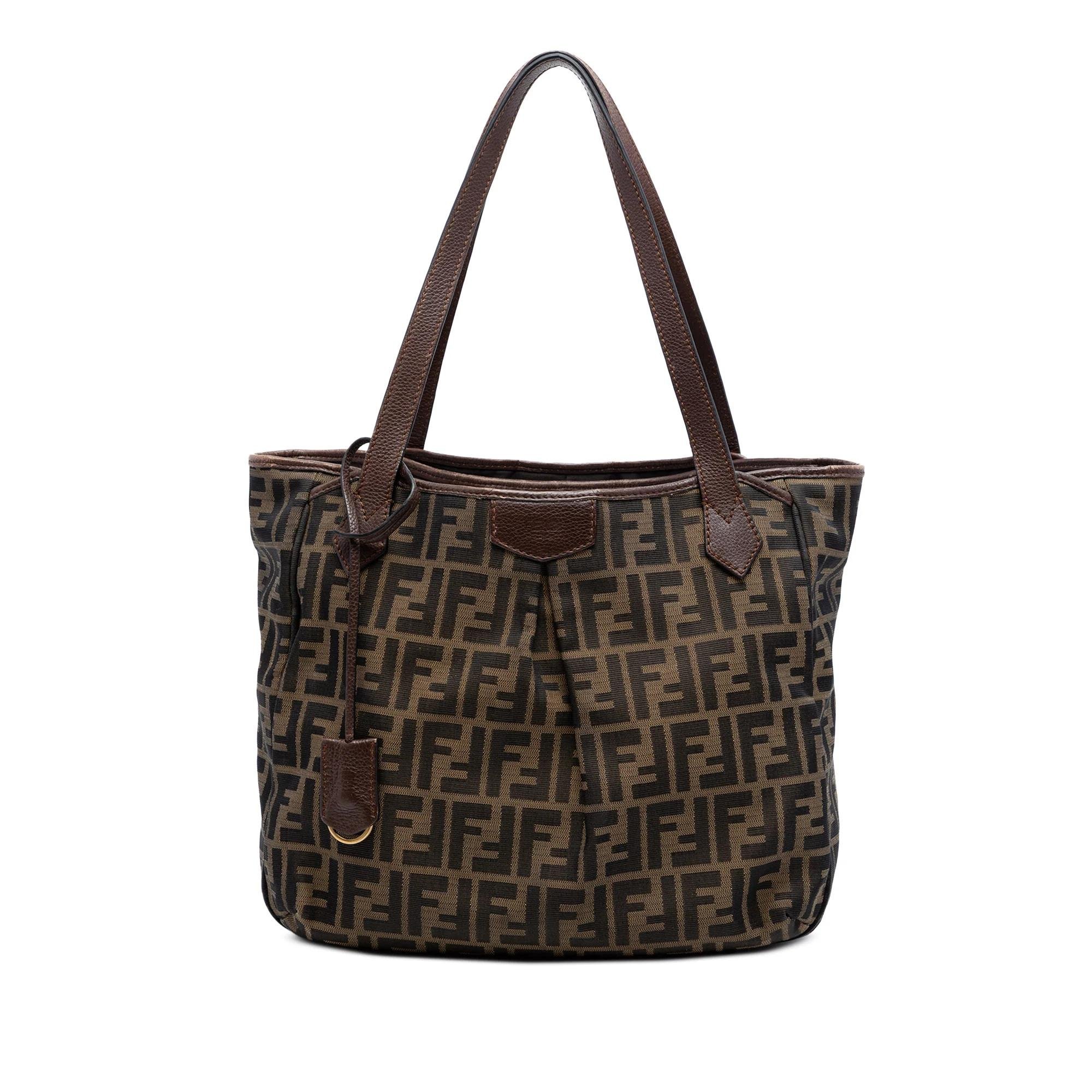 Pocket leather tote