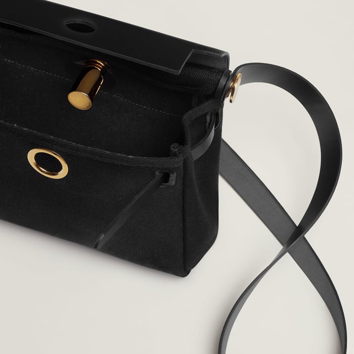 Noir Herbag Zip 20 Bag