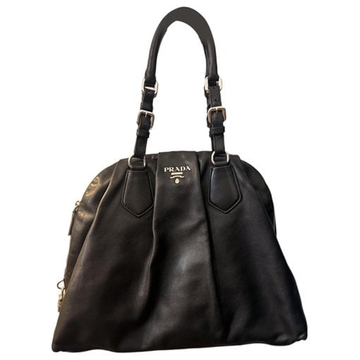 Pyramid leather tote