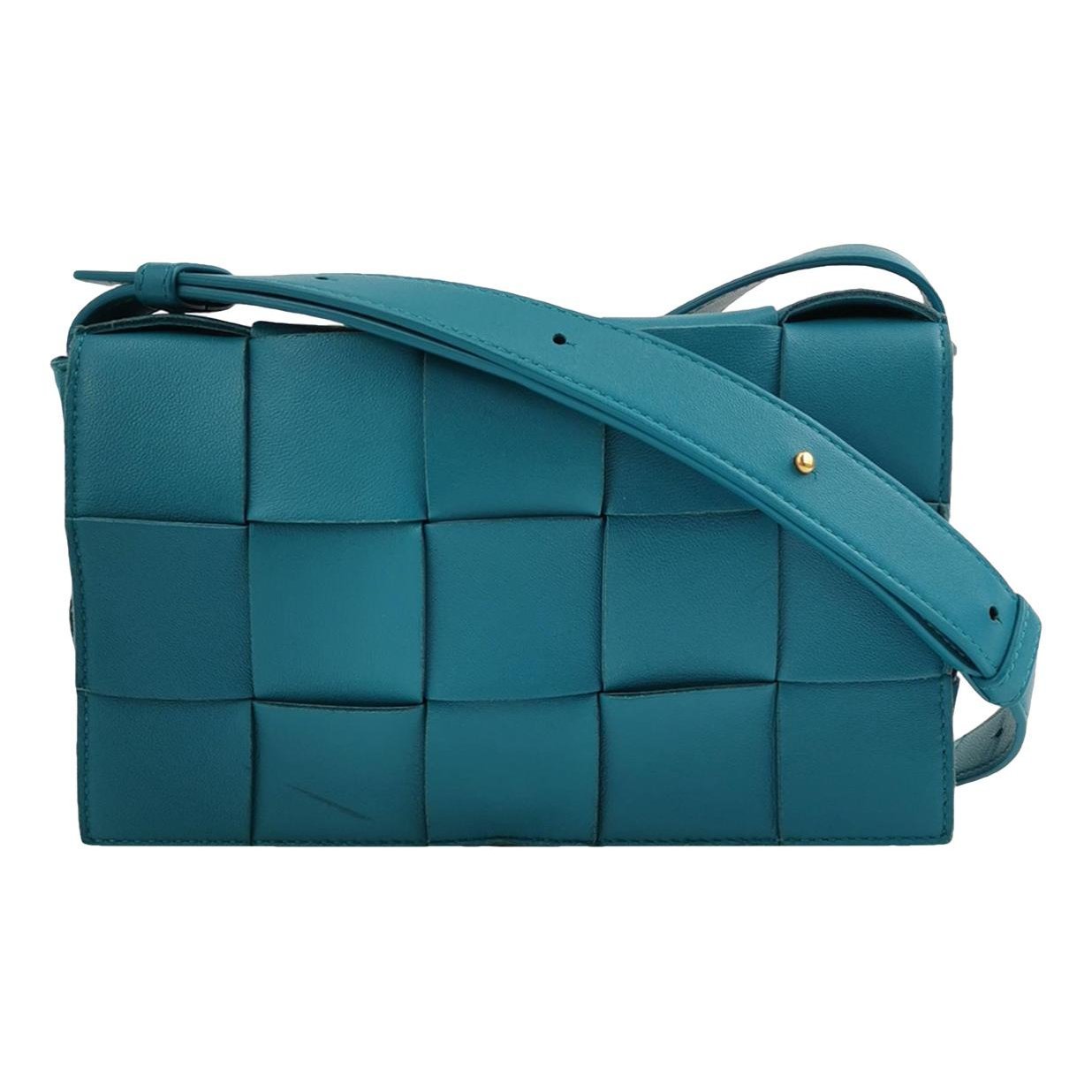 Cassette leather crossbody bag