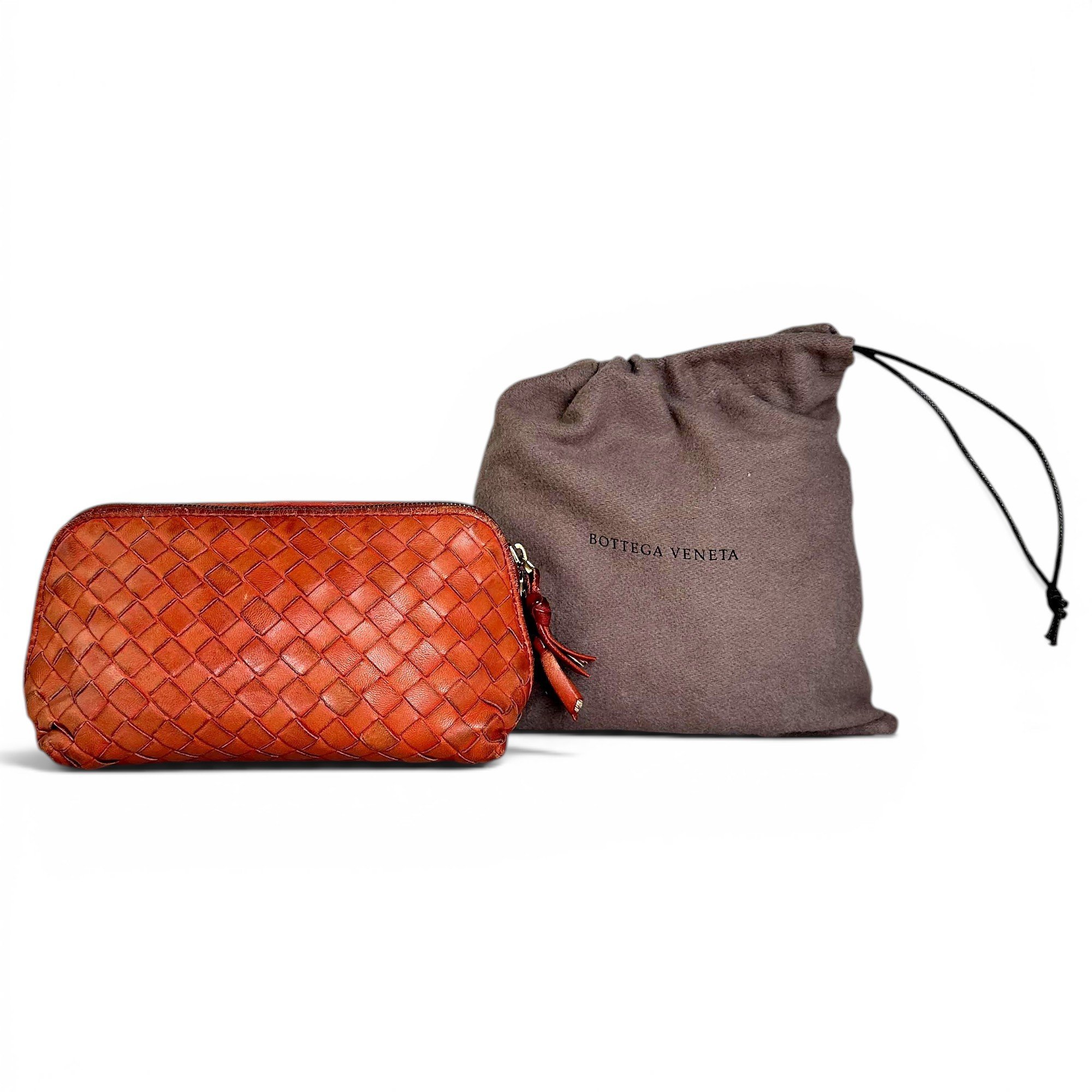 Veneta leather handbag