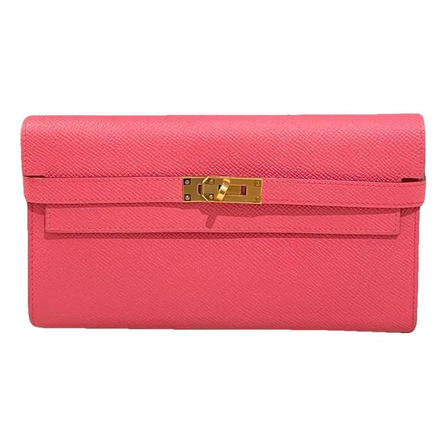 Leather clutch bag