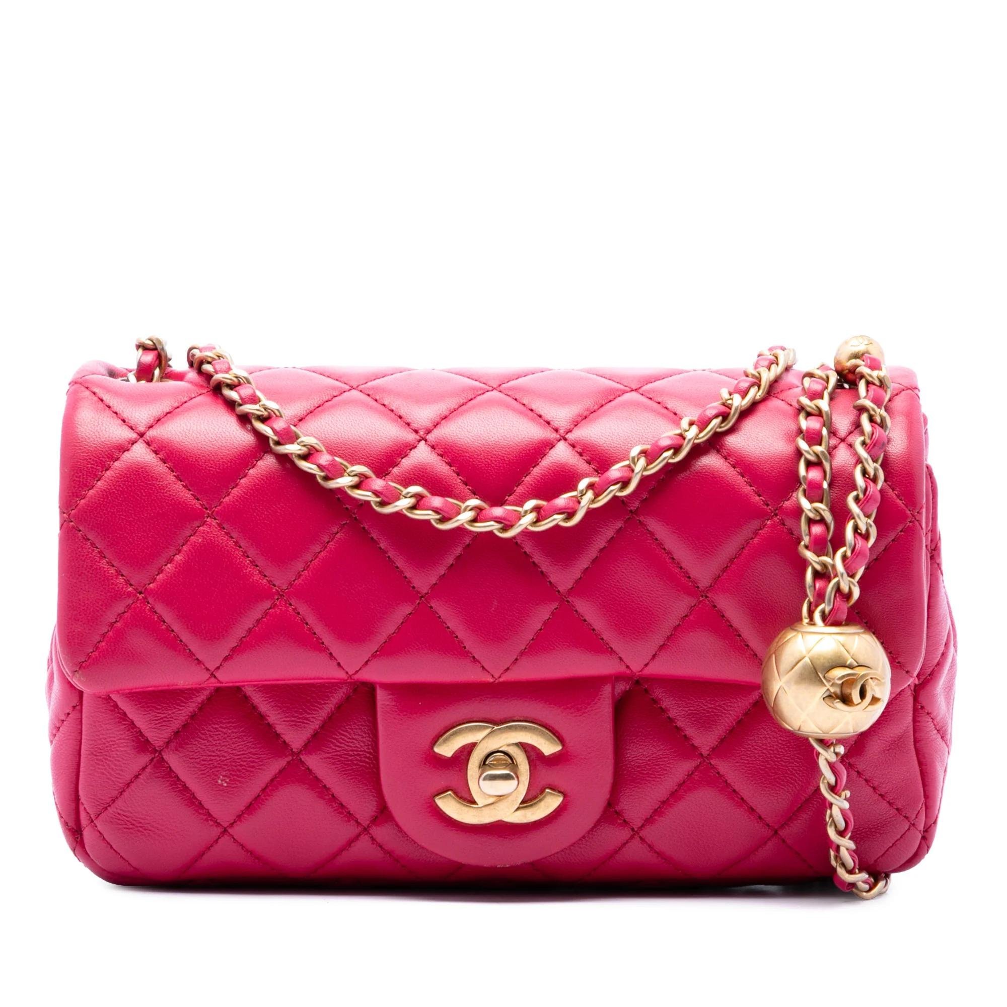 Timeless/Classique leather crossbody bag