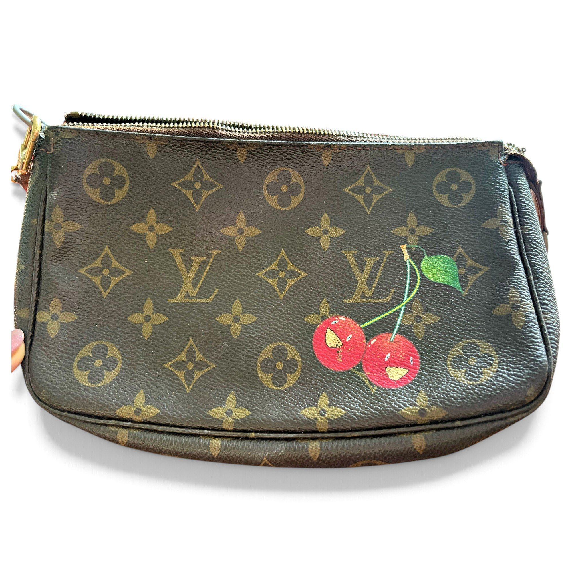 Pochette Accessoire leather handbag