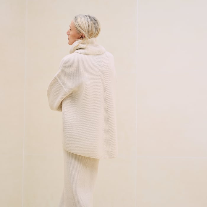 Blanc Naturel Long-sleeve Cashmere Tunic Sweater