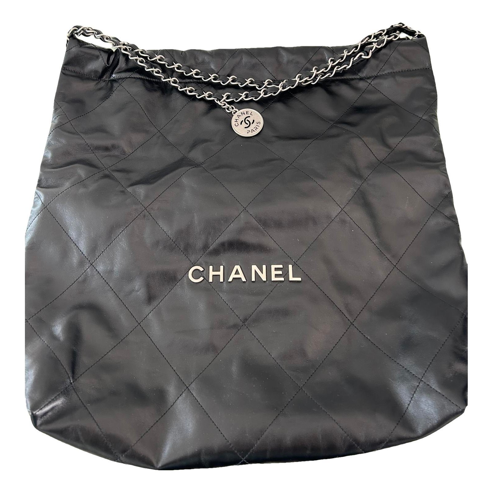 Chanel 22 leather handbag