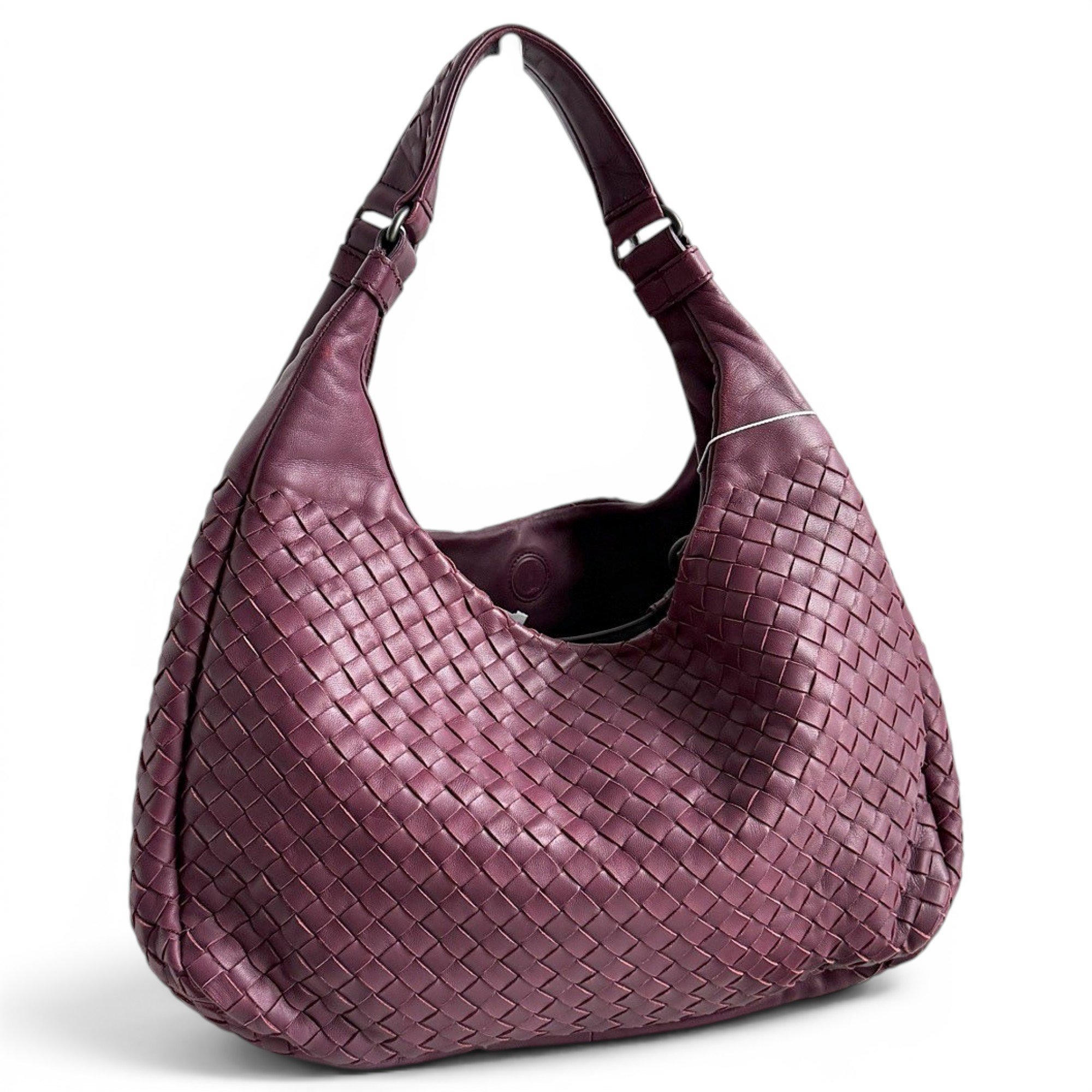 Veneta leather handbag