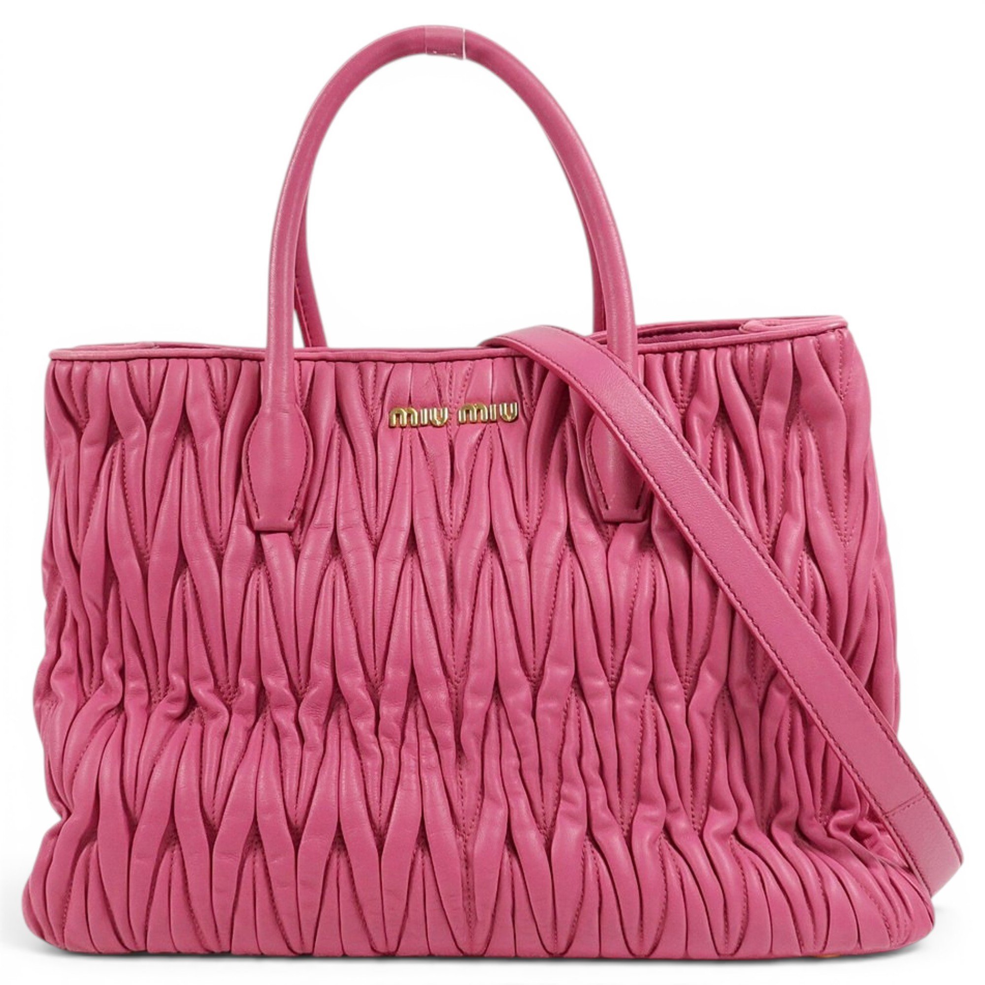 Matelassé leather handbag
