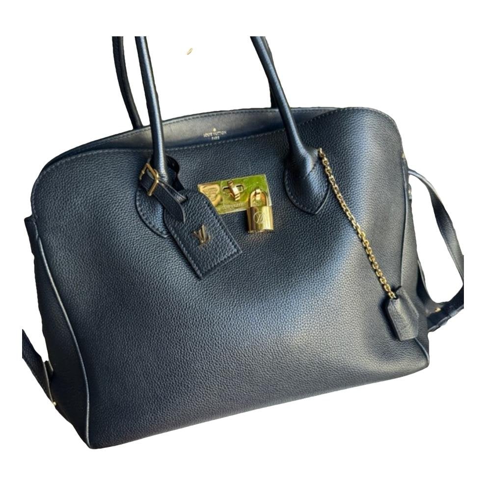 Milla leather handbag