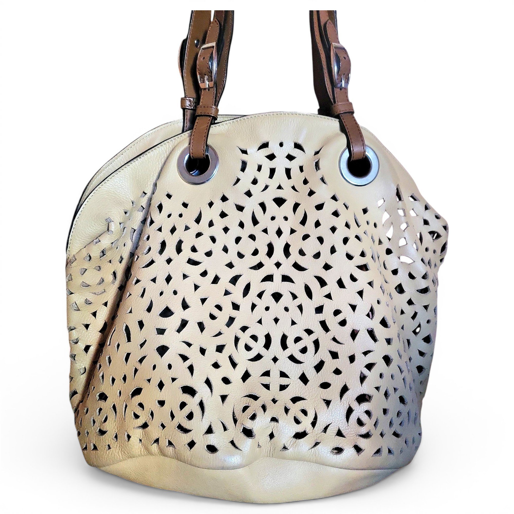 Leather handbag