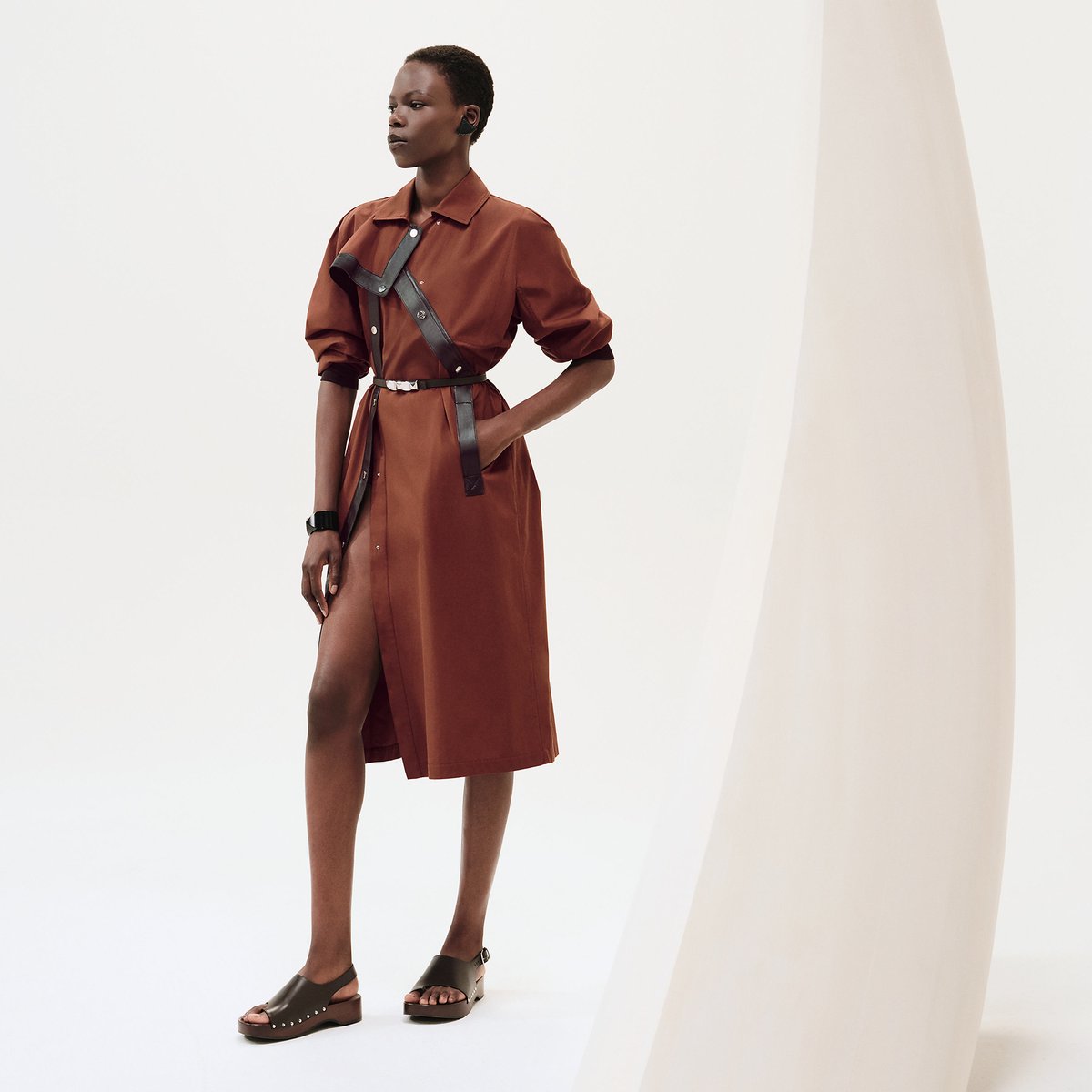 Manteau asymétrique mix cuir