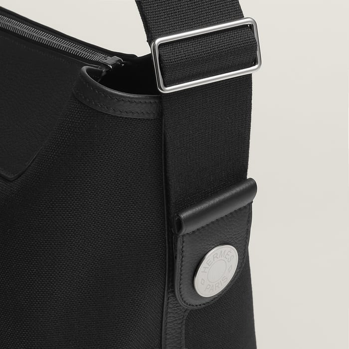 Noir R.M.S 12h Bag