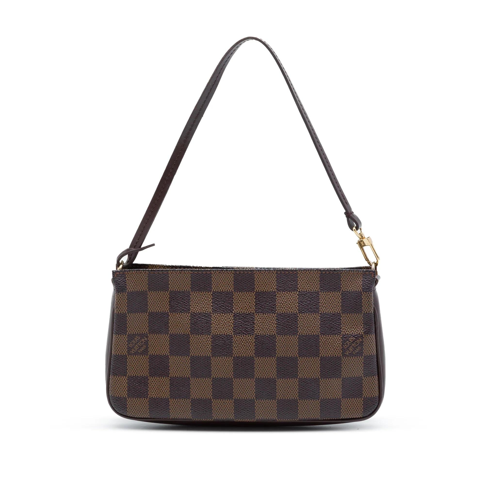 Pochette Accessoire leather handbag