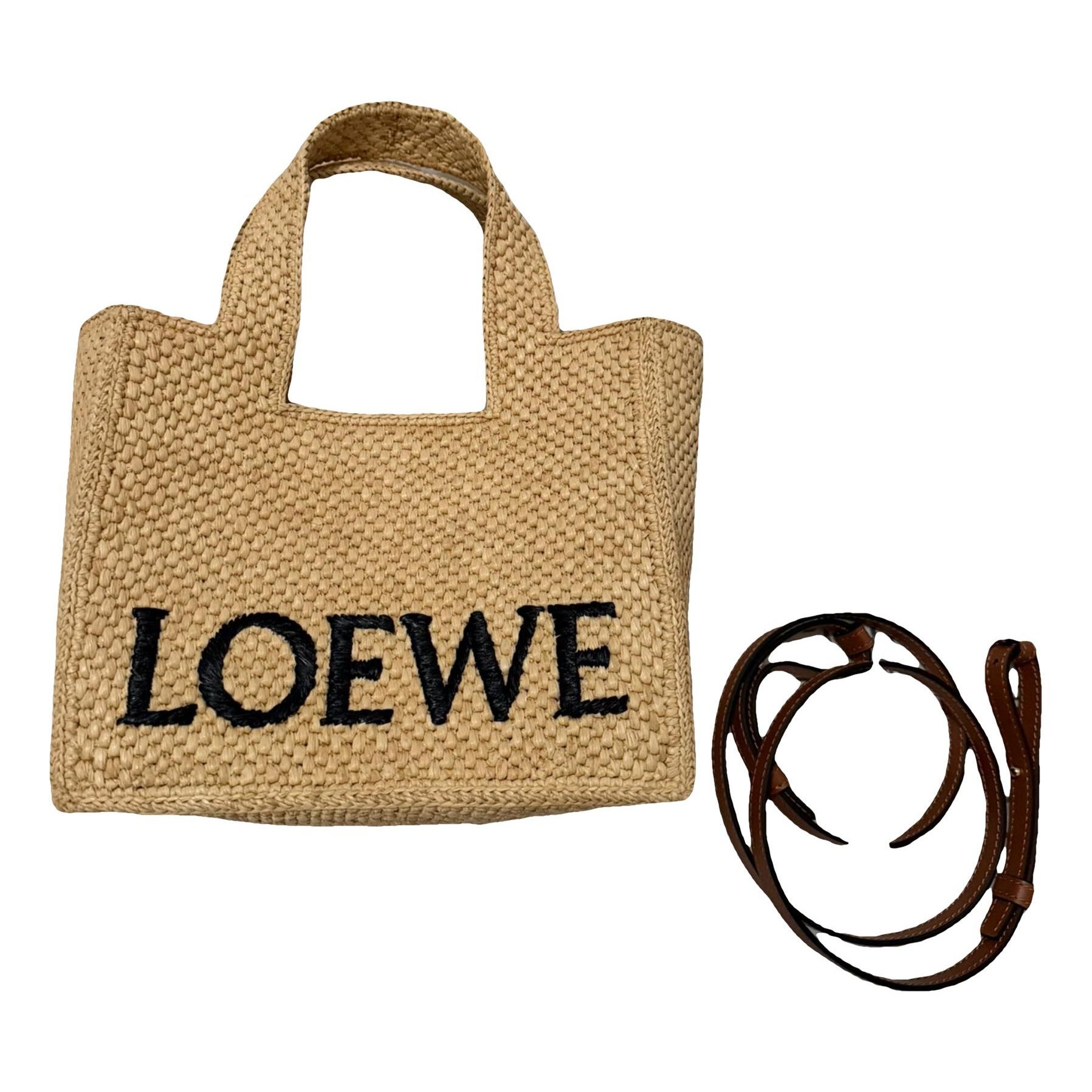 Font handbag