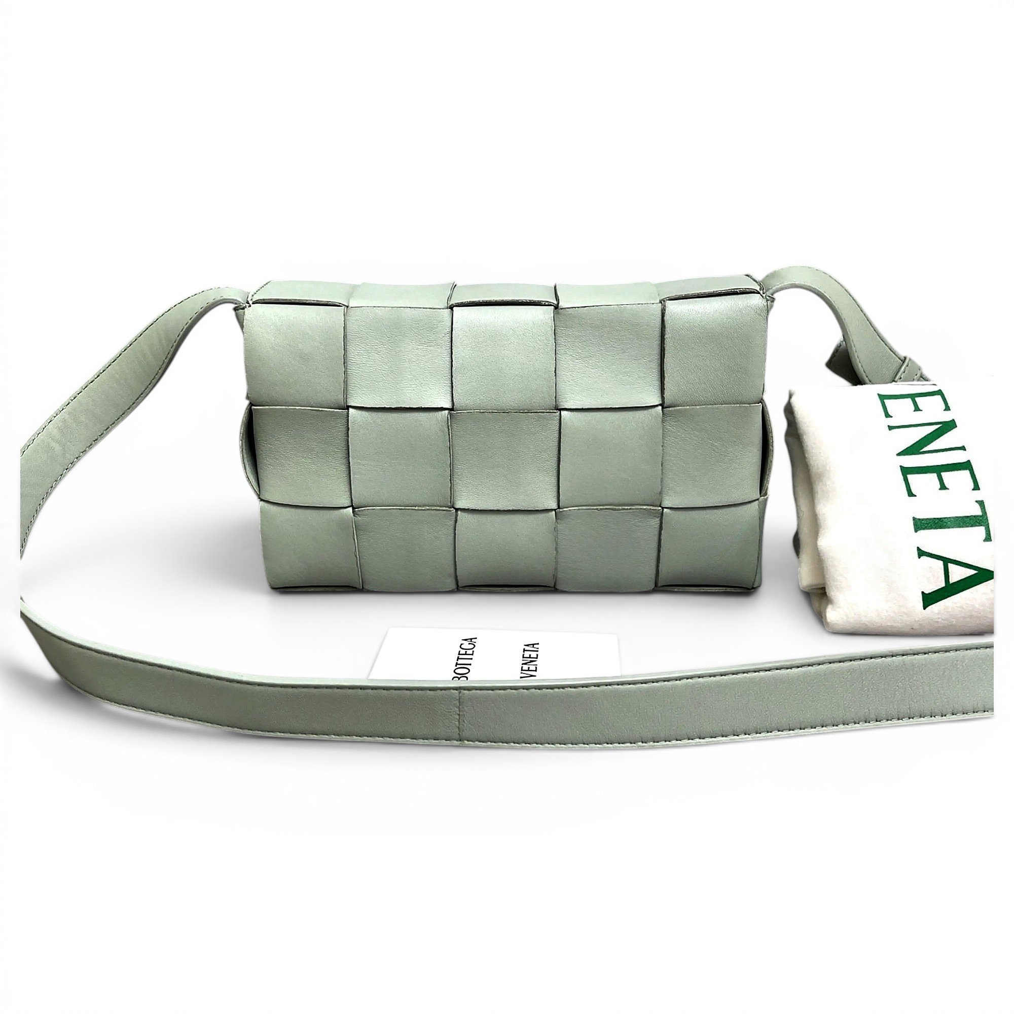 Cassette leather handbag