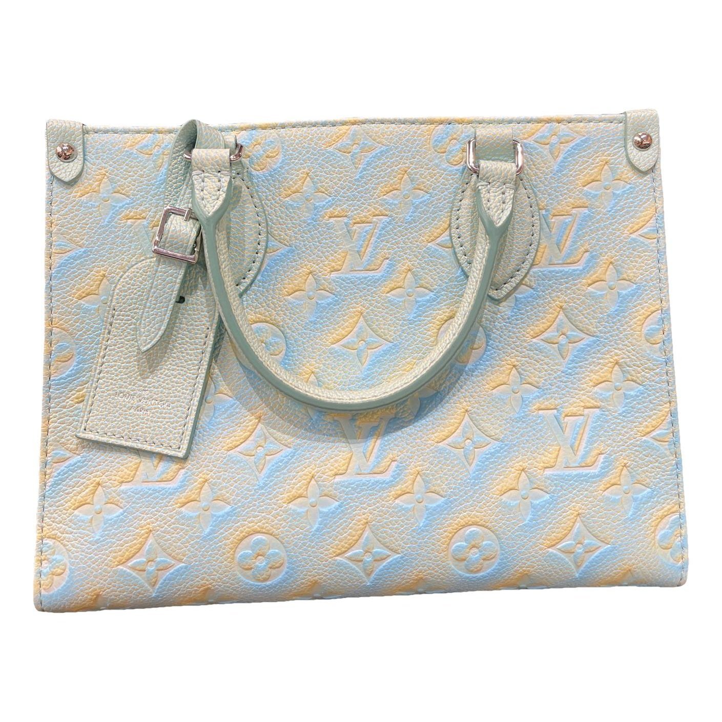 Onthego leather handbag