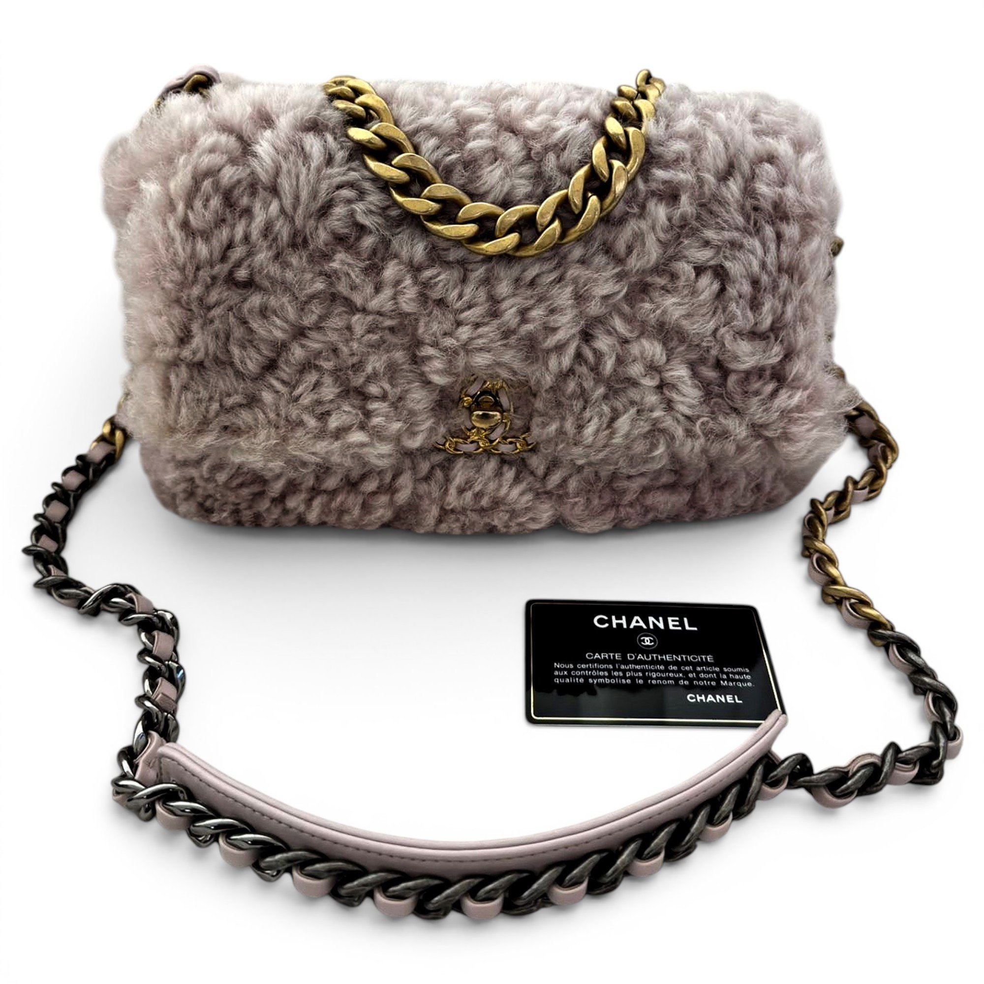 Chanel 19 handbag