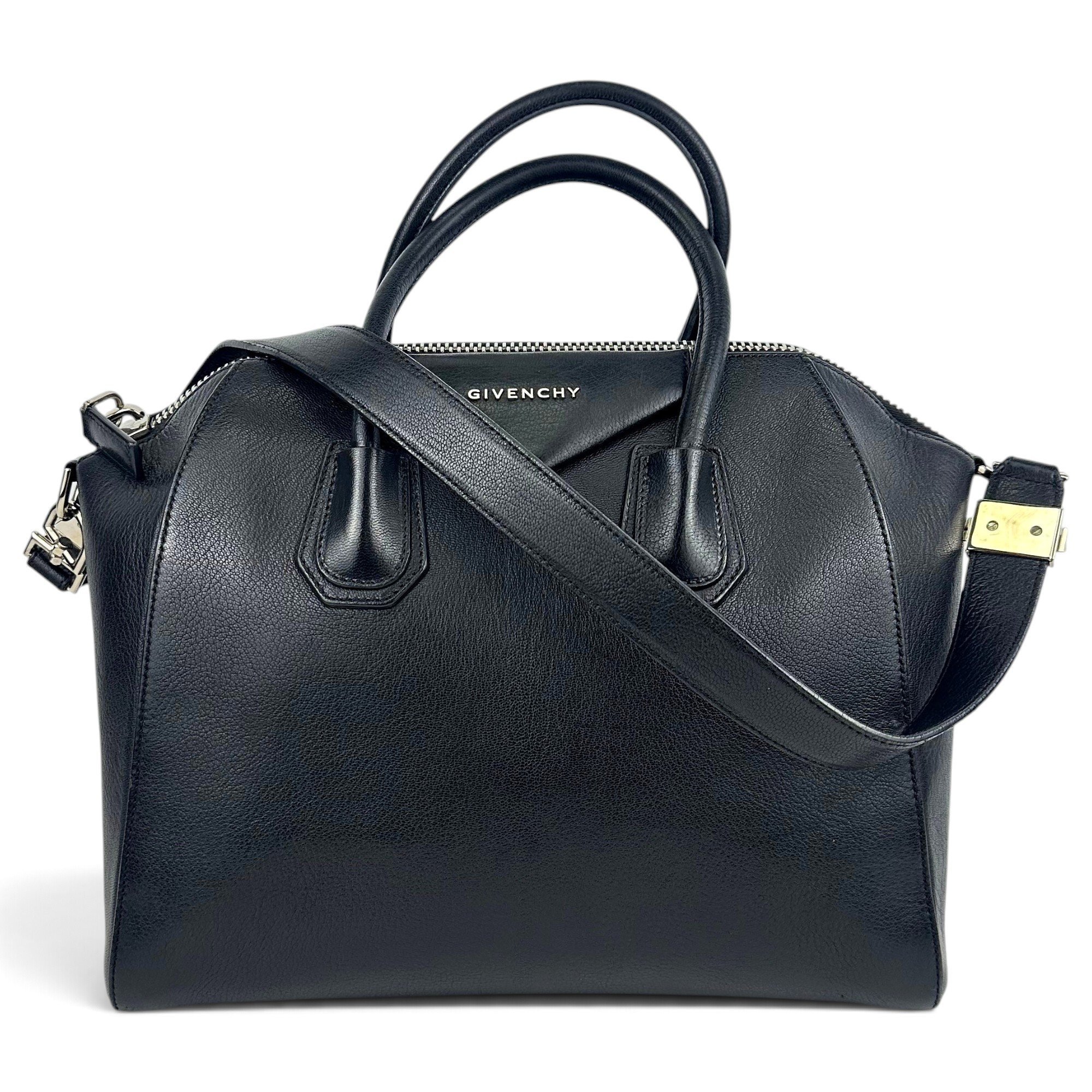 Antigona leather handbag