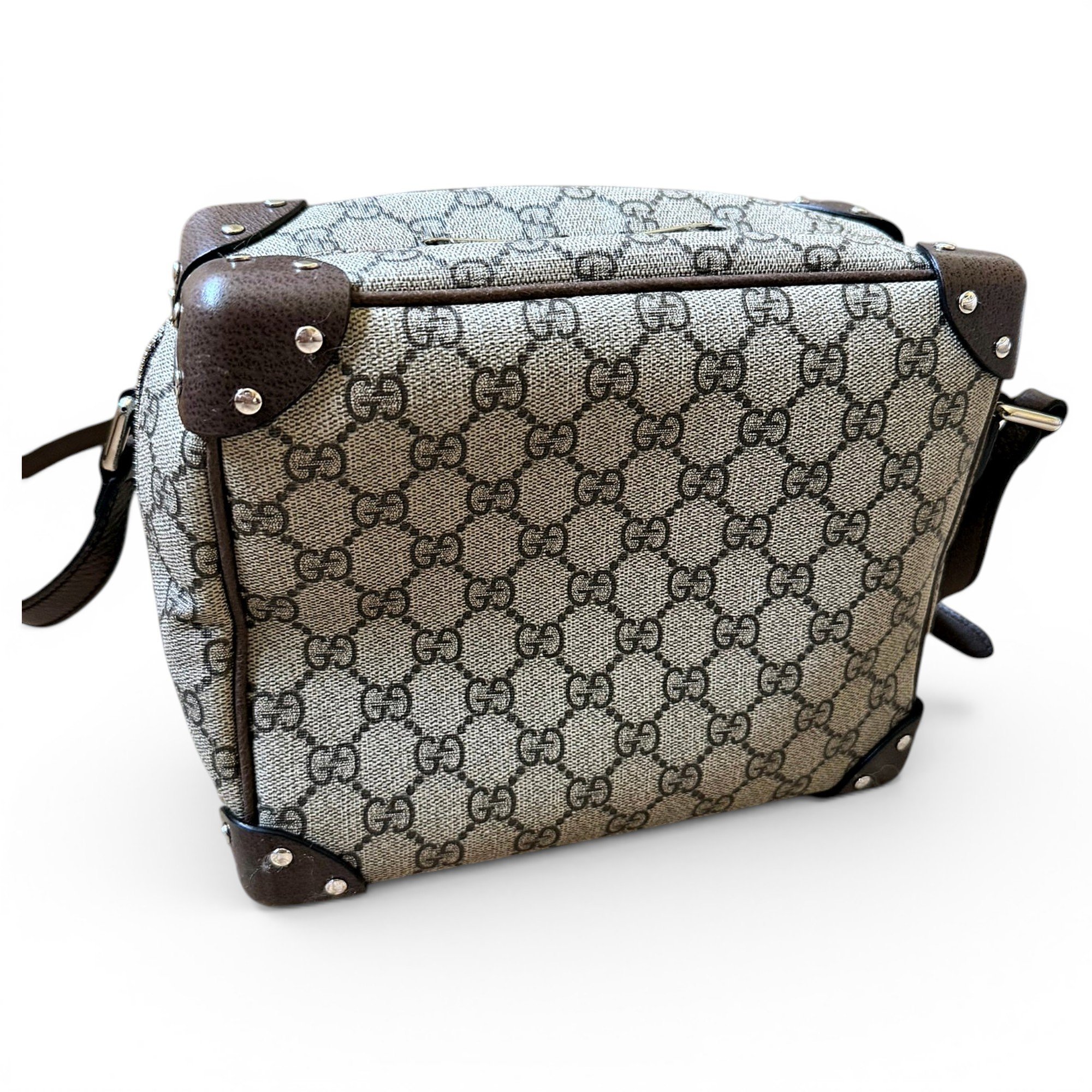 Leather crossbody bag