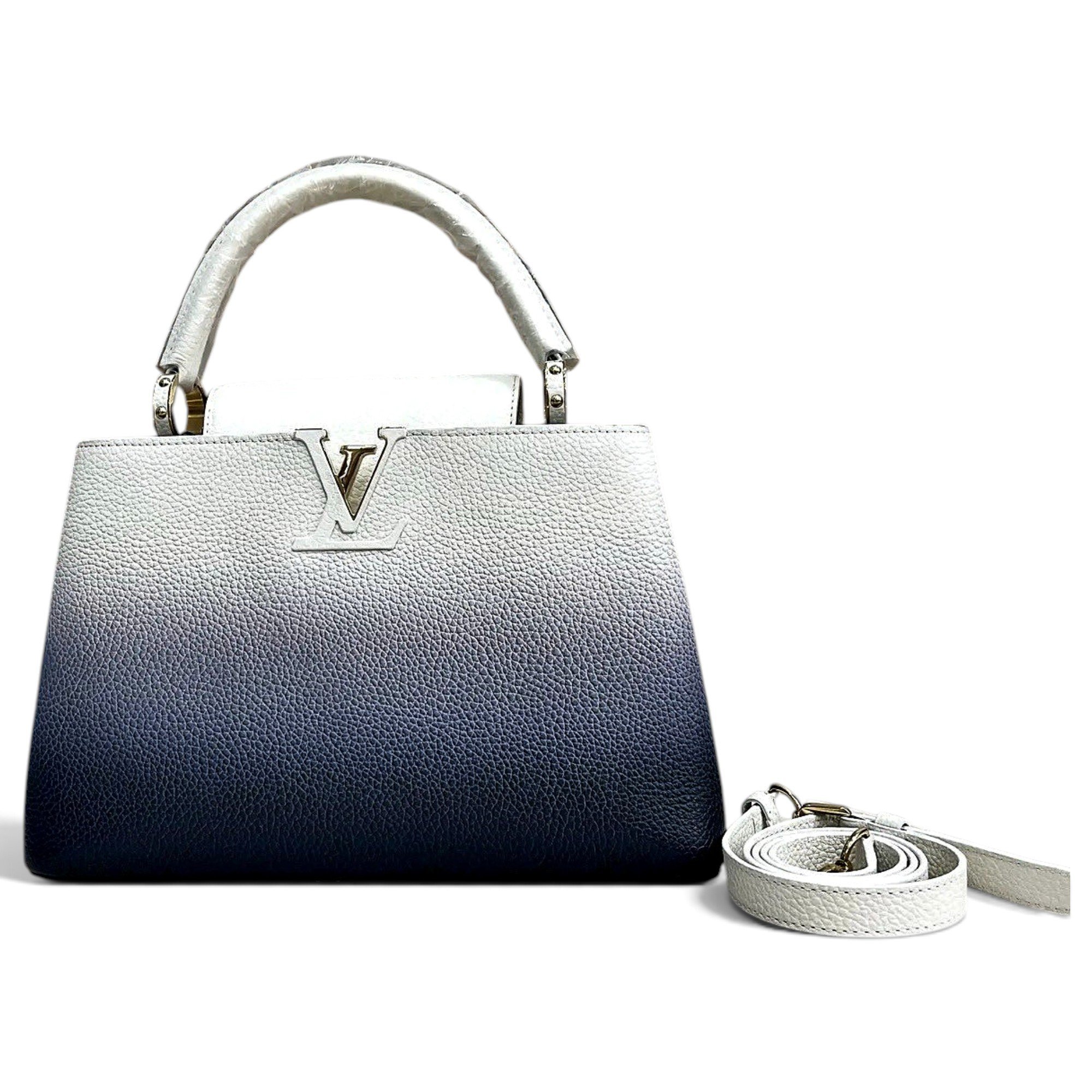 Capucines leather handbag
