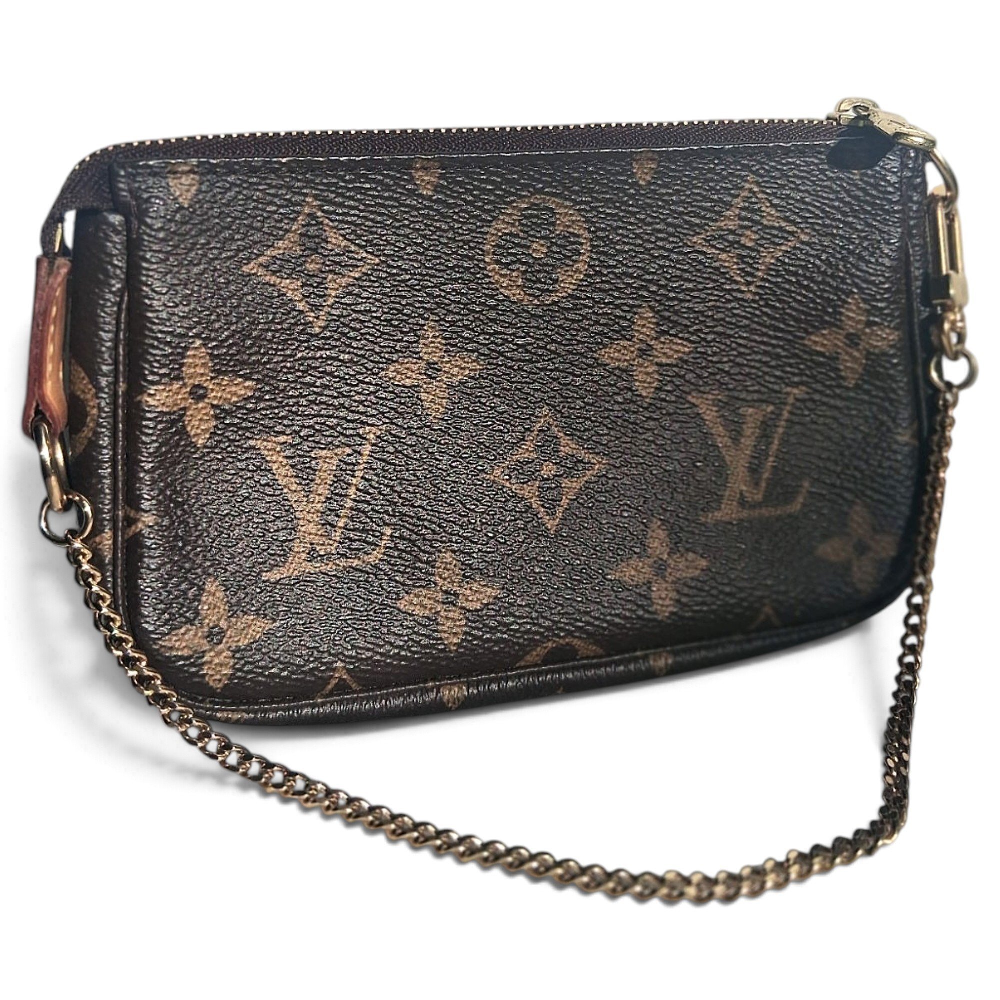 Pochette Accessoire leather mini bag
