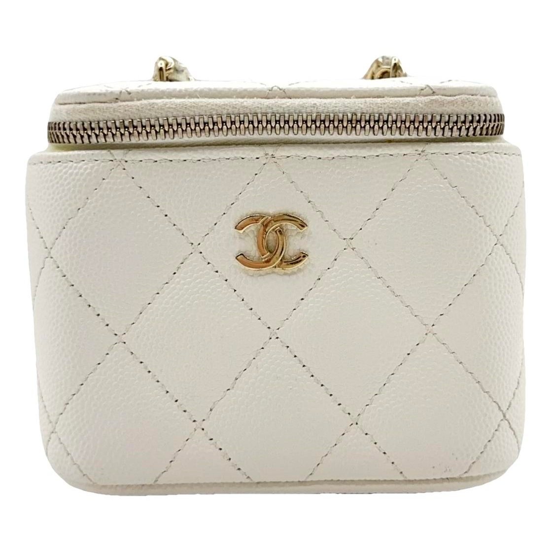 Vanity leather handbag