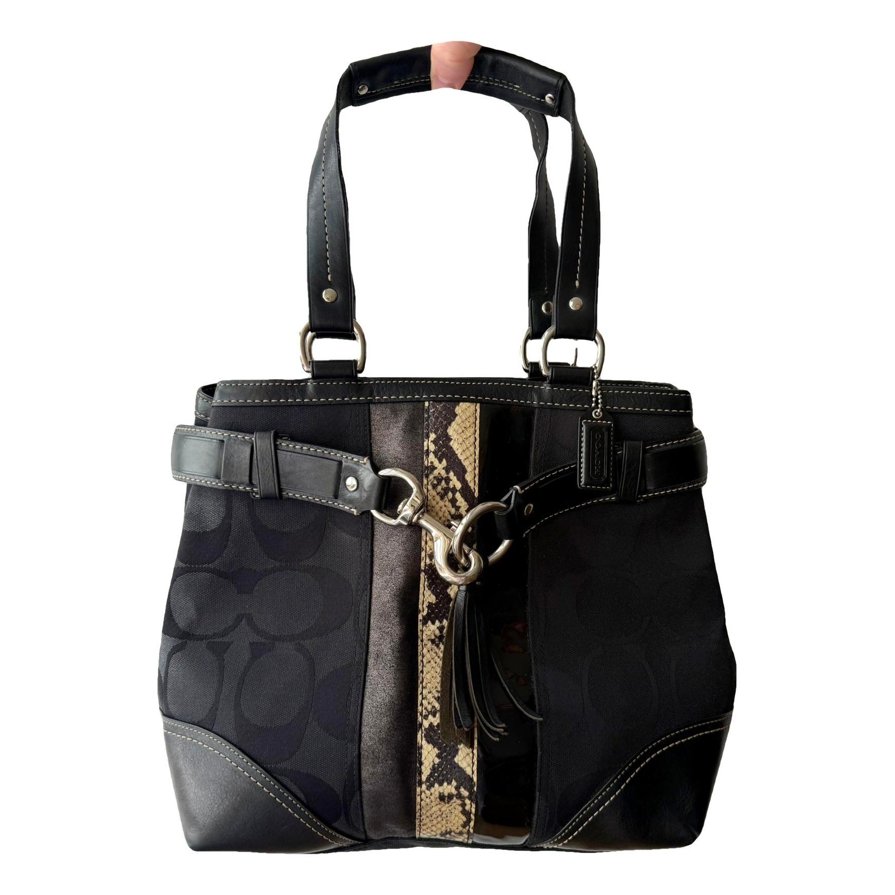 Leather handbag
