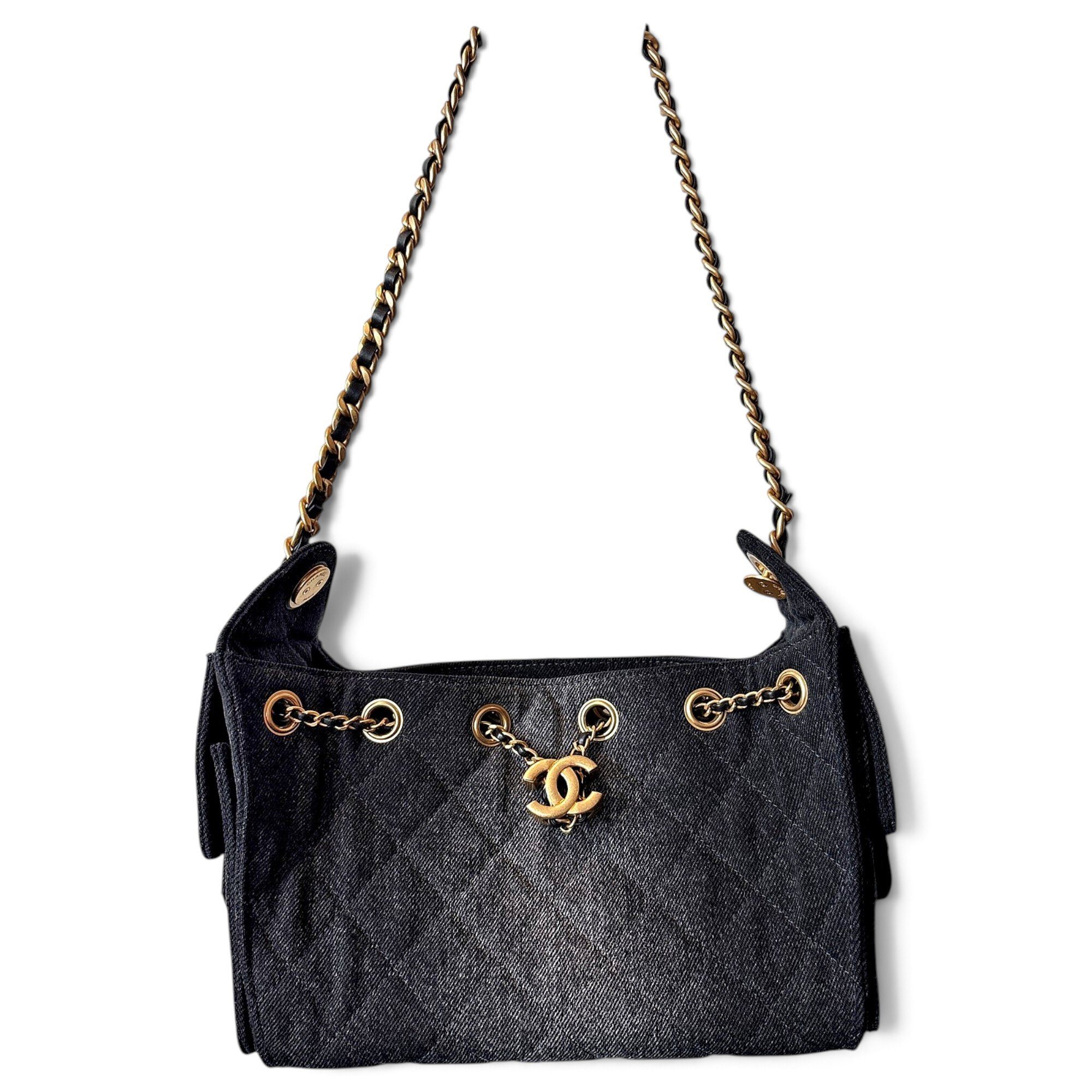 Chanel 25 handbag