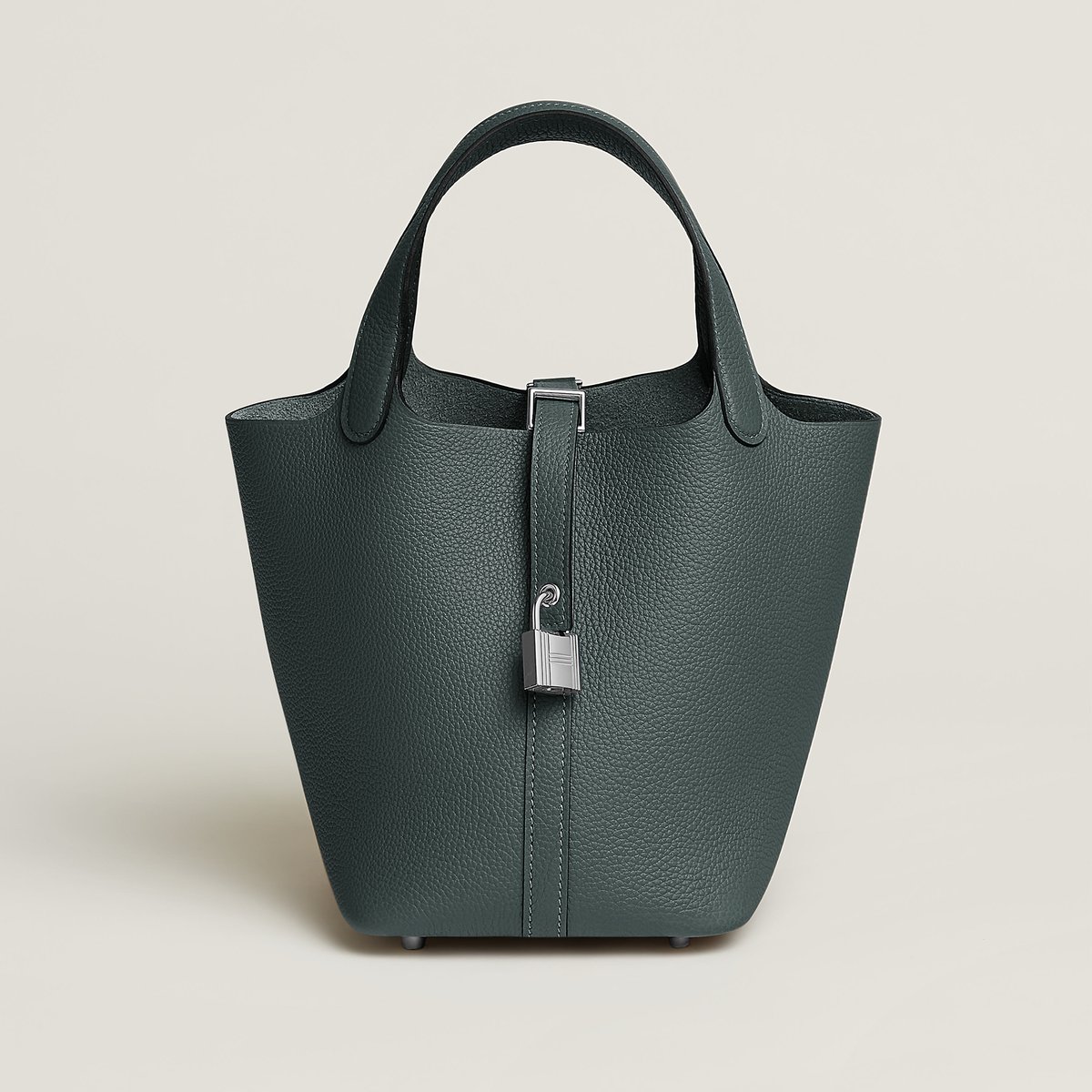 Hermès bags available online