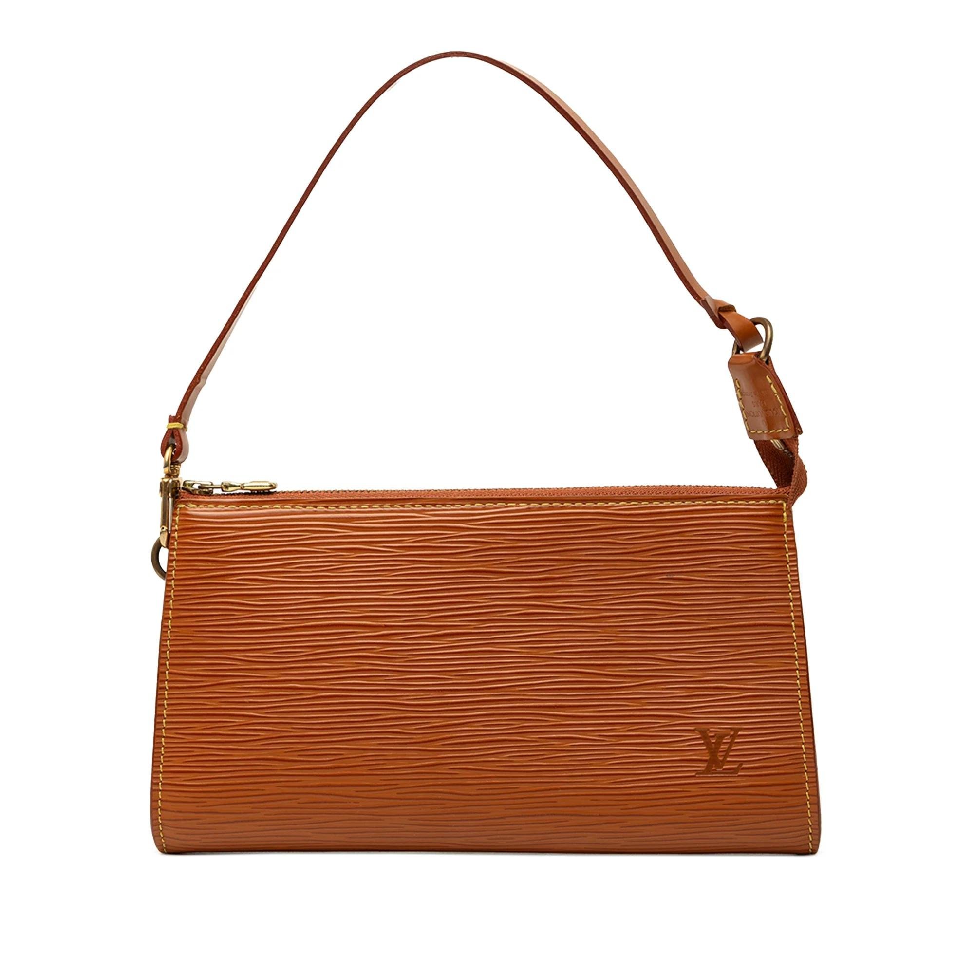 Pochette Accessoire leather handbag