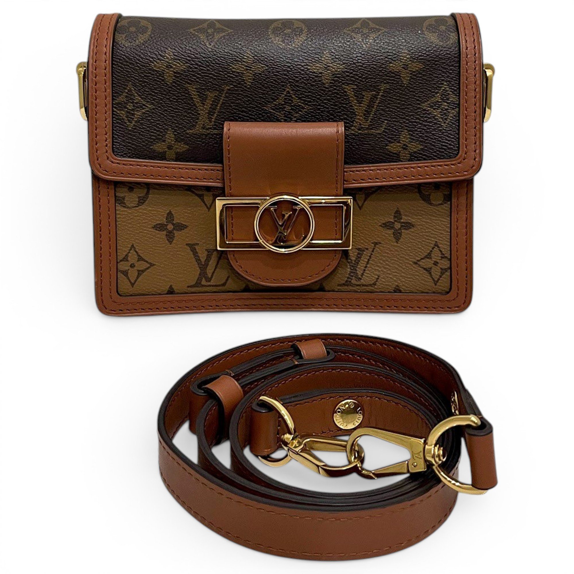 Dauphine leather crossbody bag