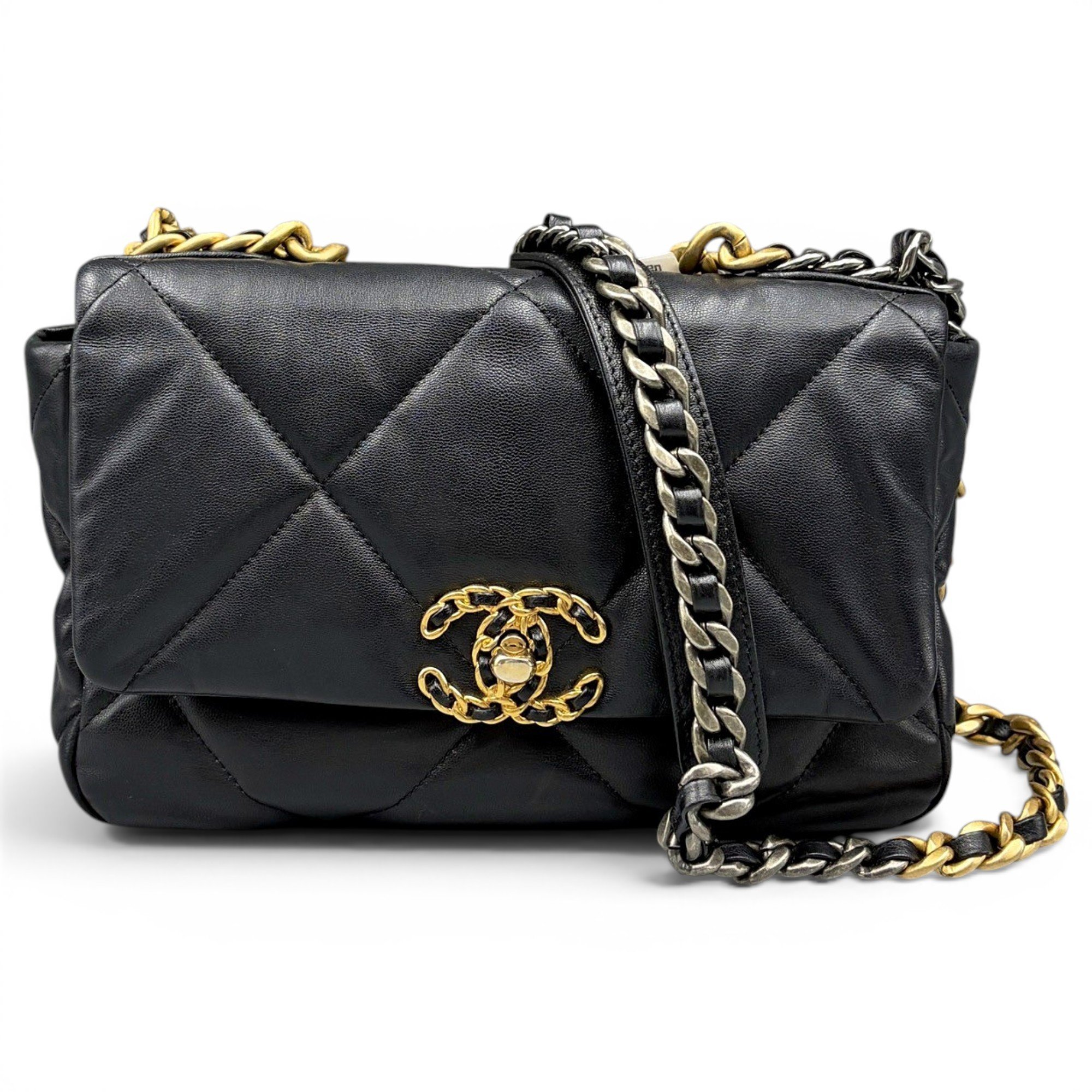 Chanel 19 leather handbag