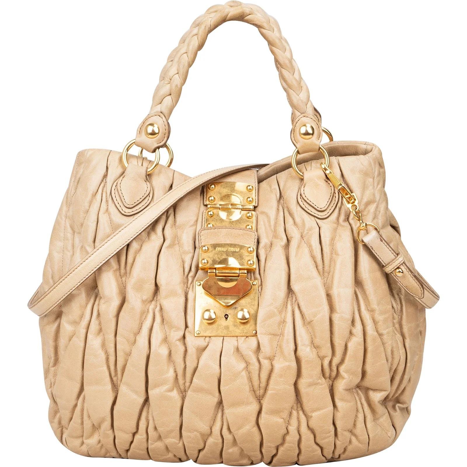 Matelassé leather handbag