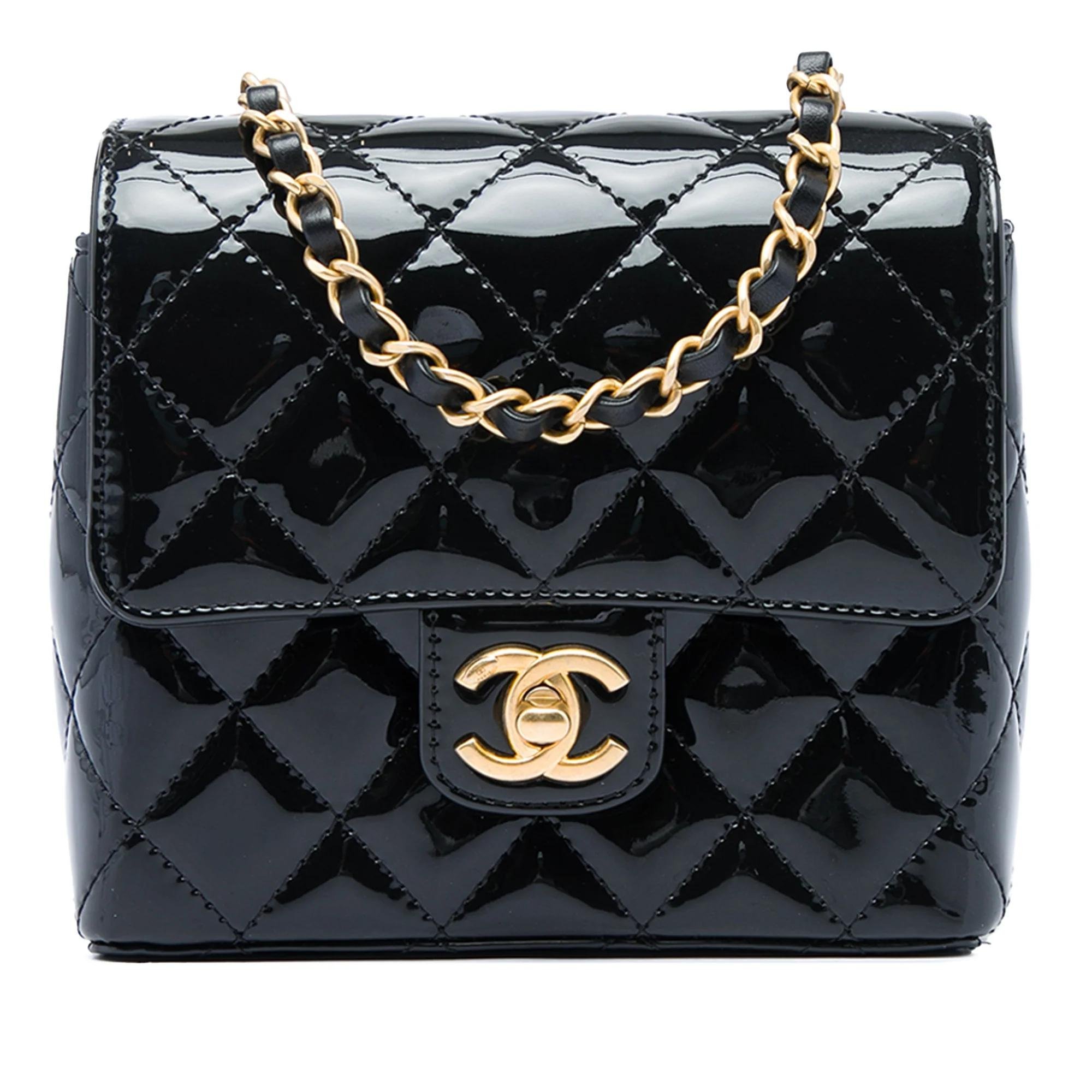 Timeless/Classique patent leather handbag