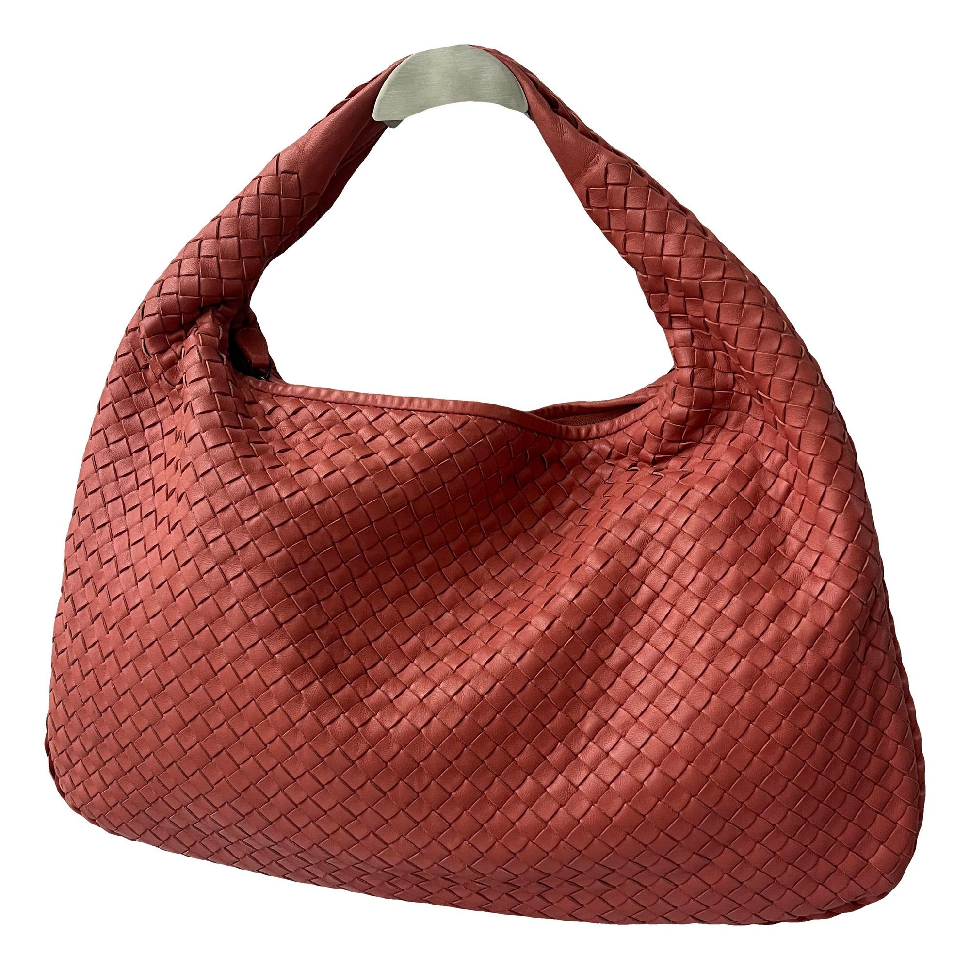 Veneta leather handbag