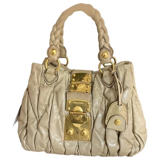 Matelassé leather handbag