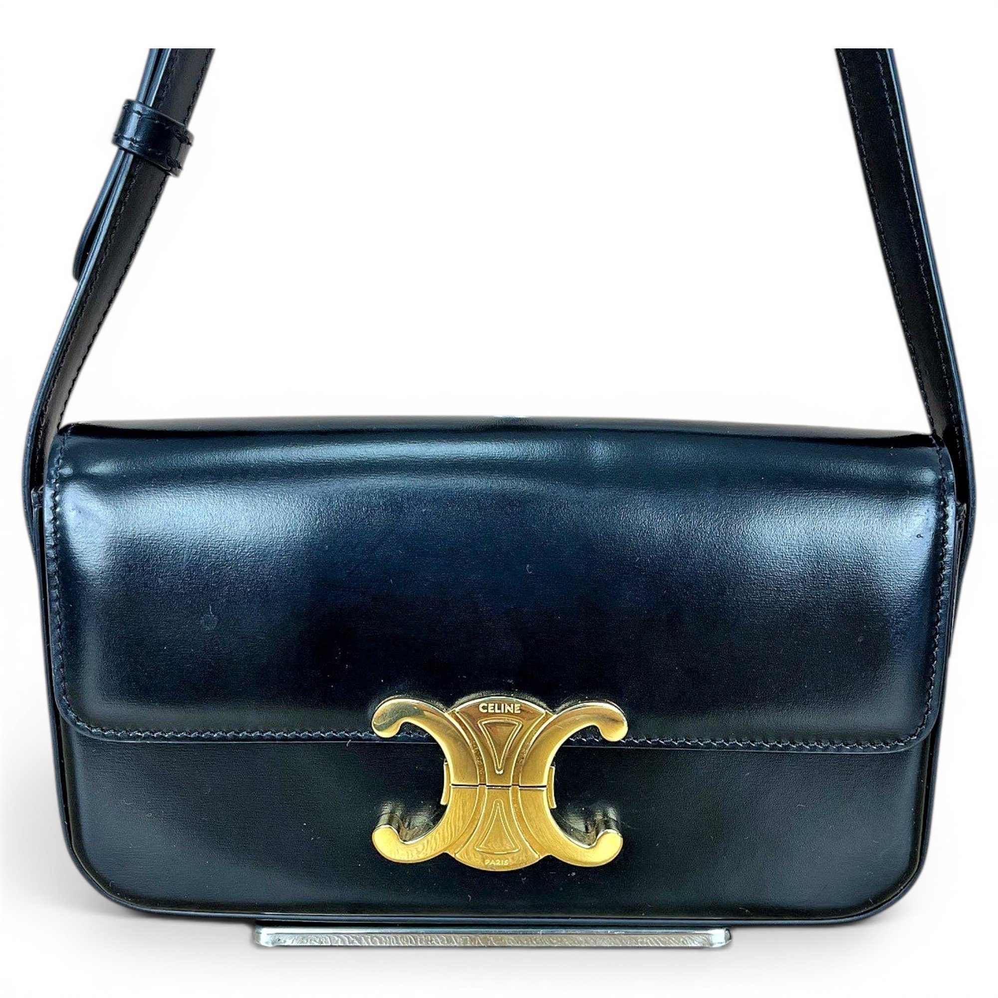 Triomphe Long leather handbag