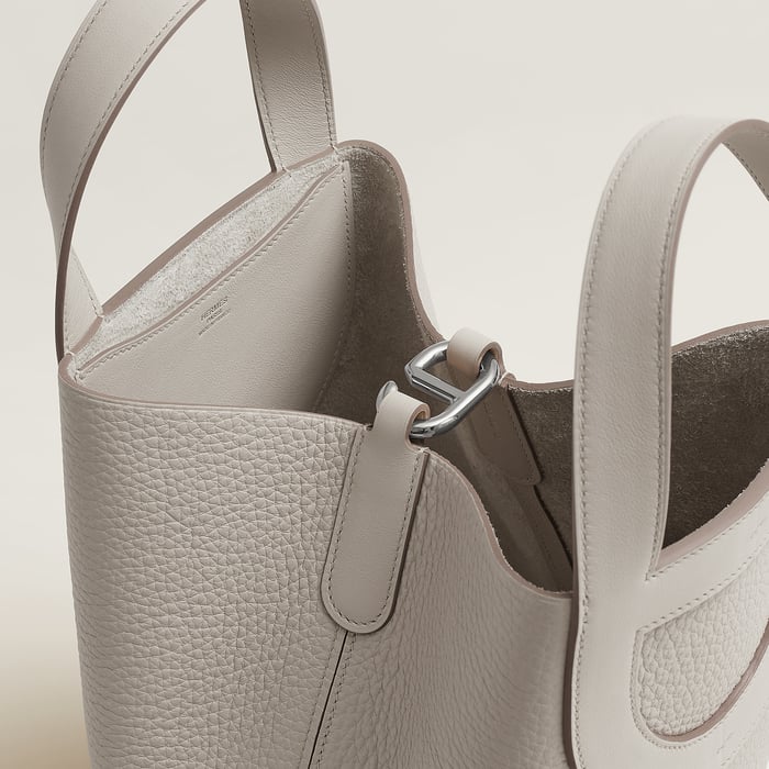 Béton Hermès In-the-loop 23 Bag