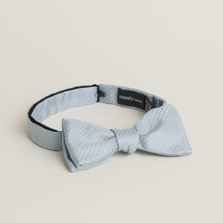 Faconnee Upside Down bow tie