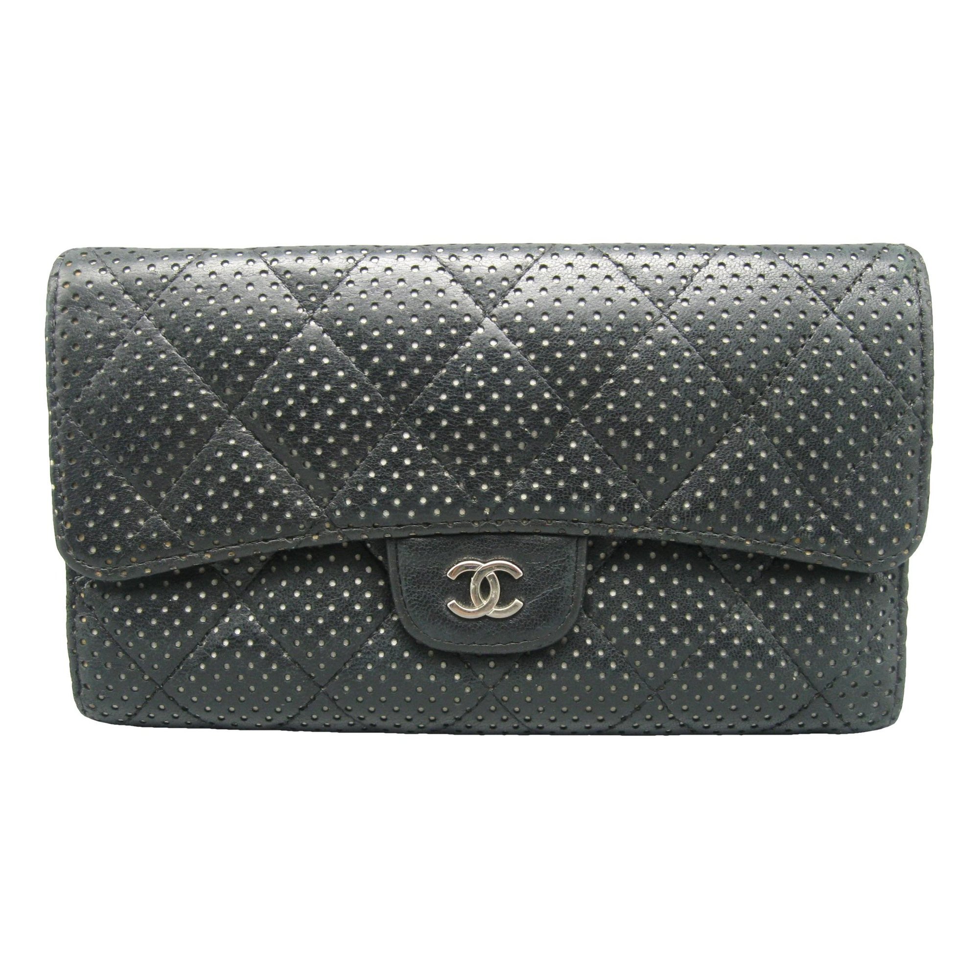 Wallet On Chain Timeless/Classique leather crossbody bag