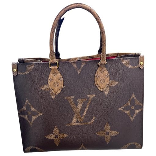 Onthego leather handbag