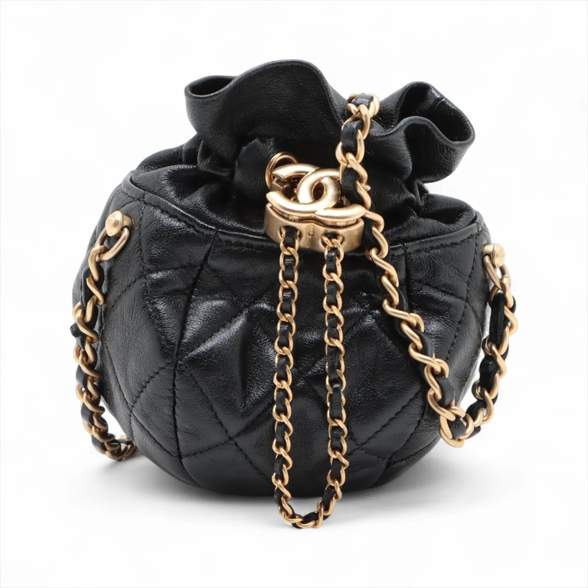 Chanel Matelasse Lambskin Chain Shoulder Bag Purse Black Gold Metal Fittings ran