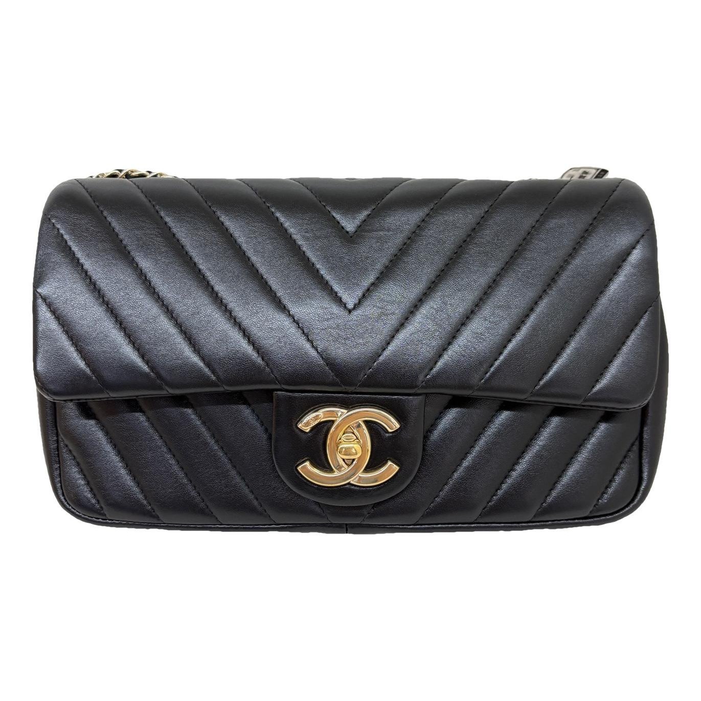 Timeless/Classique leather crossbody bag